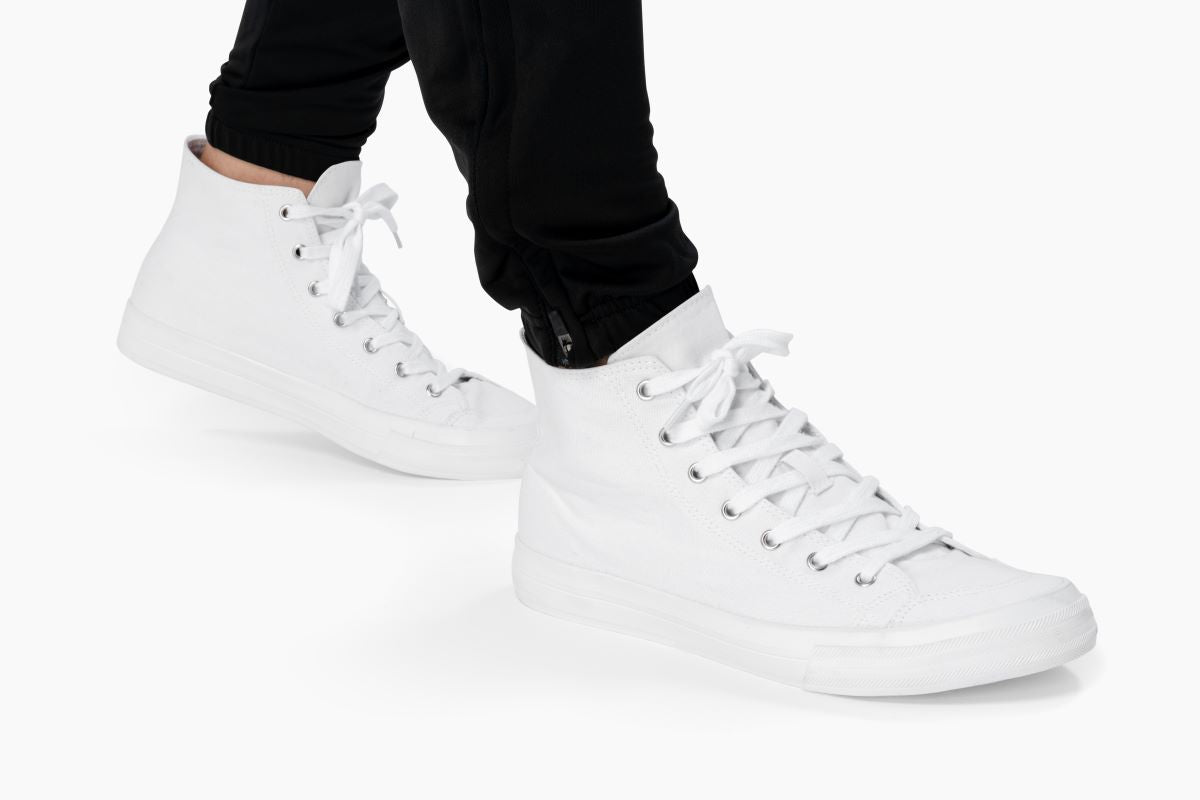 Sneakers to Wear with Suit: The Perfect Blend of Style and Comfort