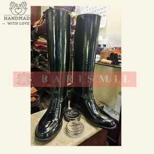 
                  
                    Uniform Boots
                  
                