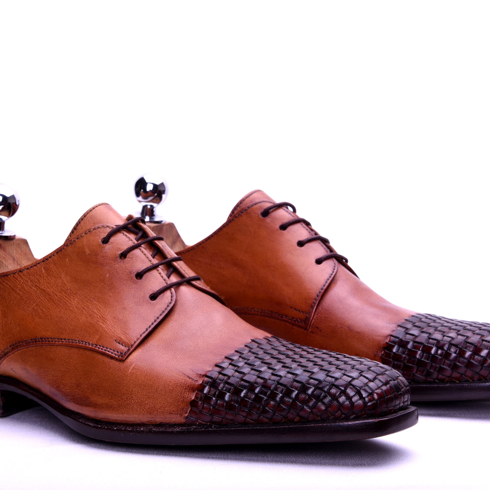 handmade design dress shoes, tan leather hand woven cap toe dress shoes for men in derby style