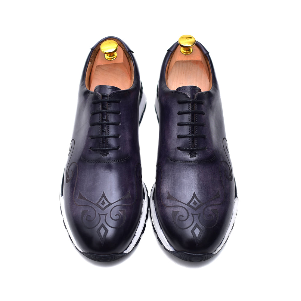 
                  
                    Archie III - Gray Leather Sneakers
                  
                