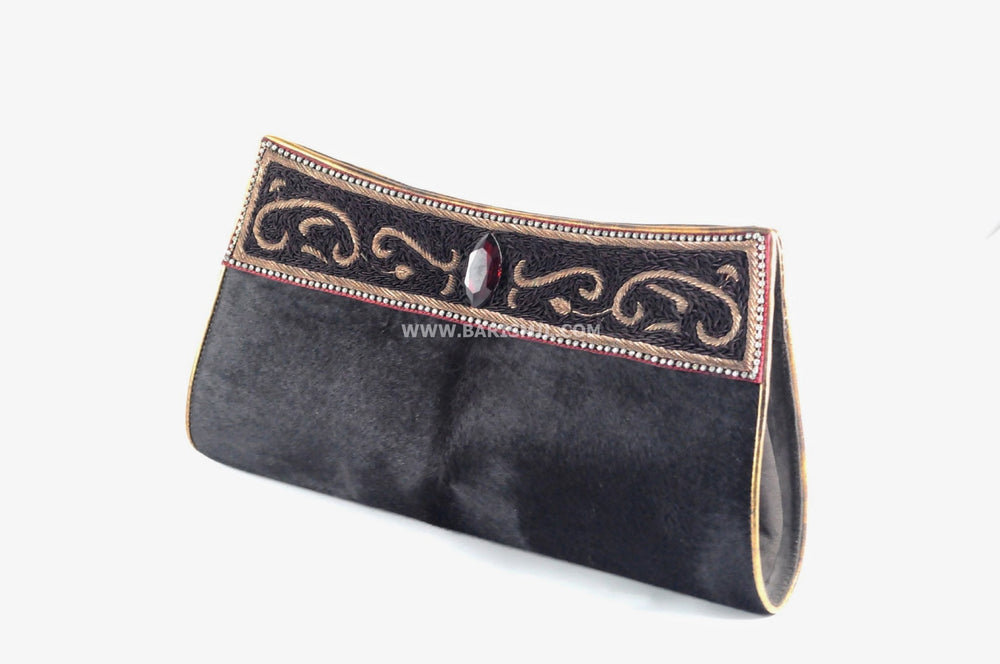 Women's Embroidered Clutch - Barismil