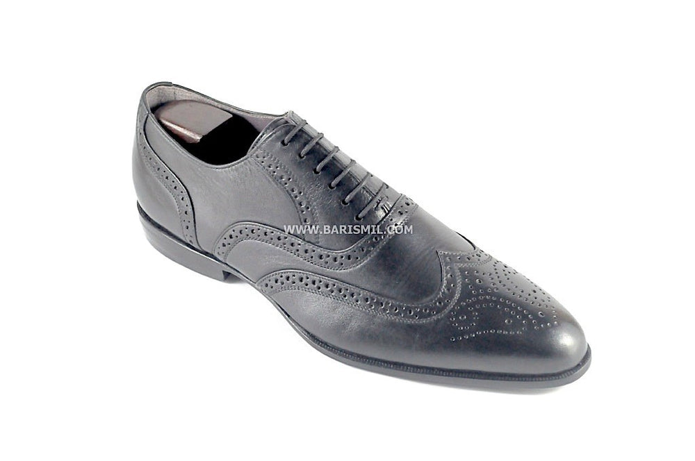 
                  
                    wingtip dress shoes for men. Ambassador handmade men wingtip shoes
                  
                