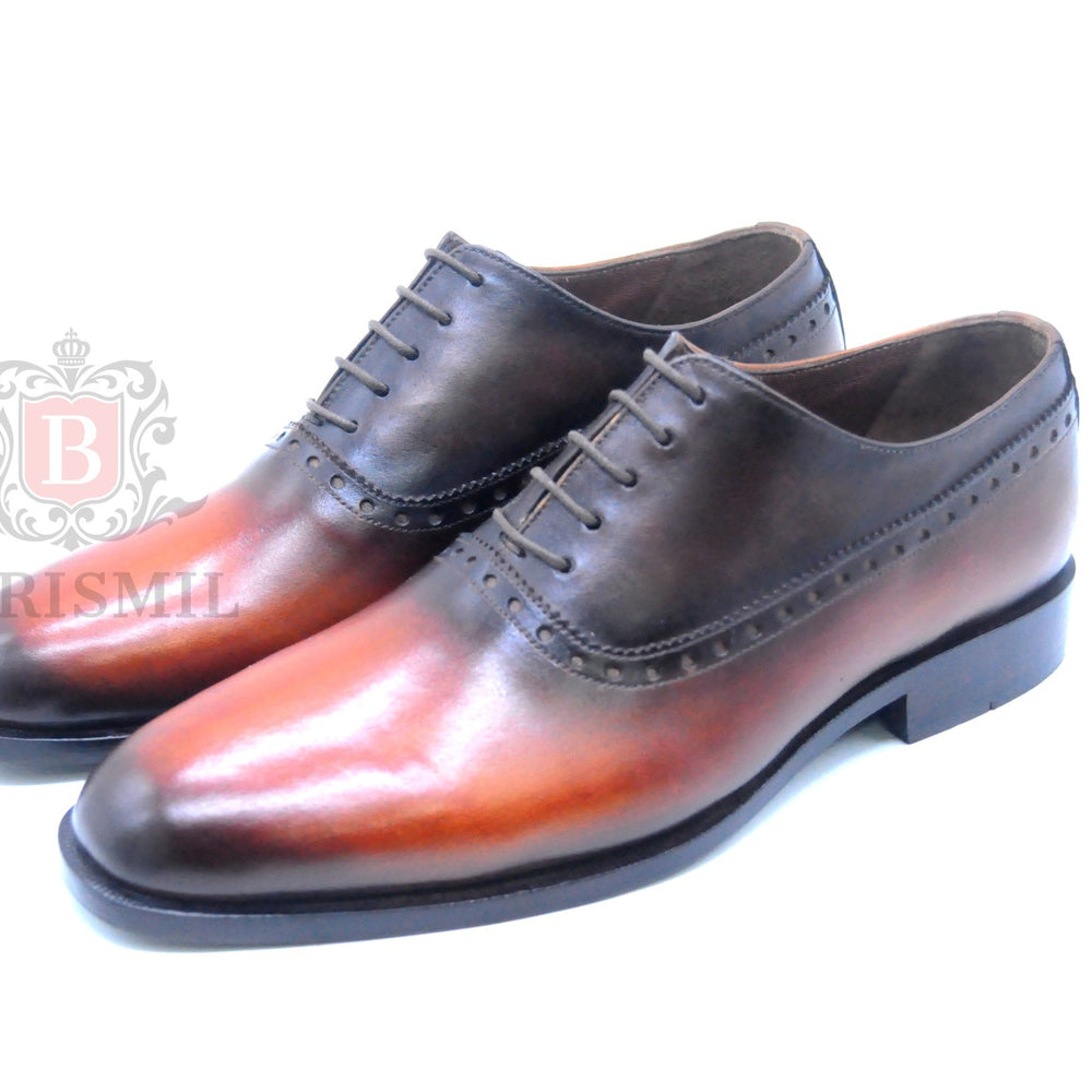 
                  
                    Handmade Tan Leather oxford dress Shoes for men in wholecut design
                  
                