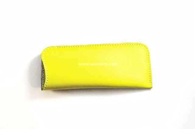 
                  
                    Yellow Leather Glasses Pouch,Accessories- Barismil
                  
                