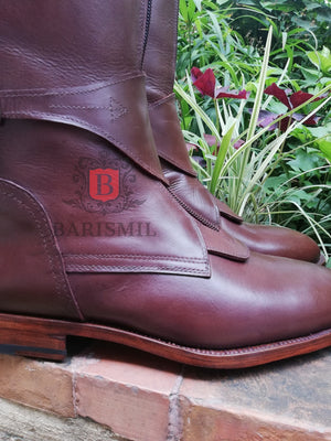 
                  
                    Equestrians Boots
                  
                